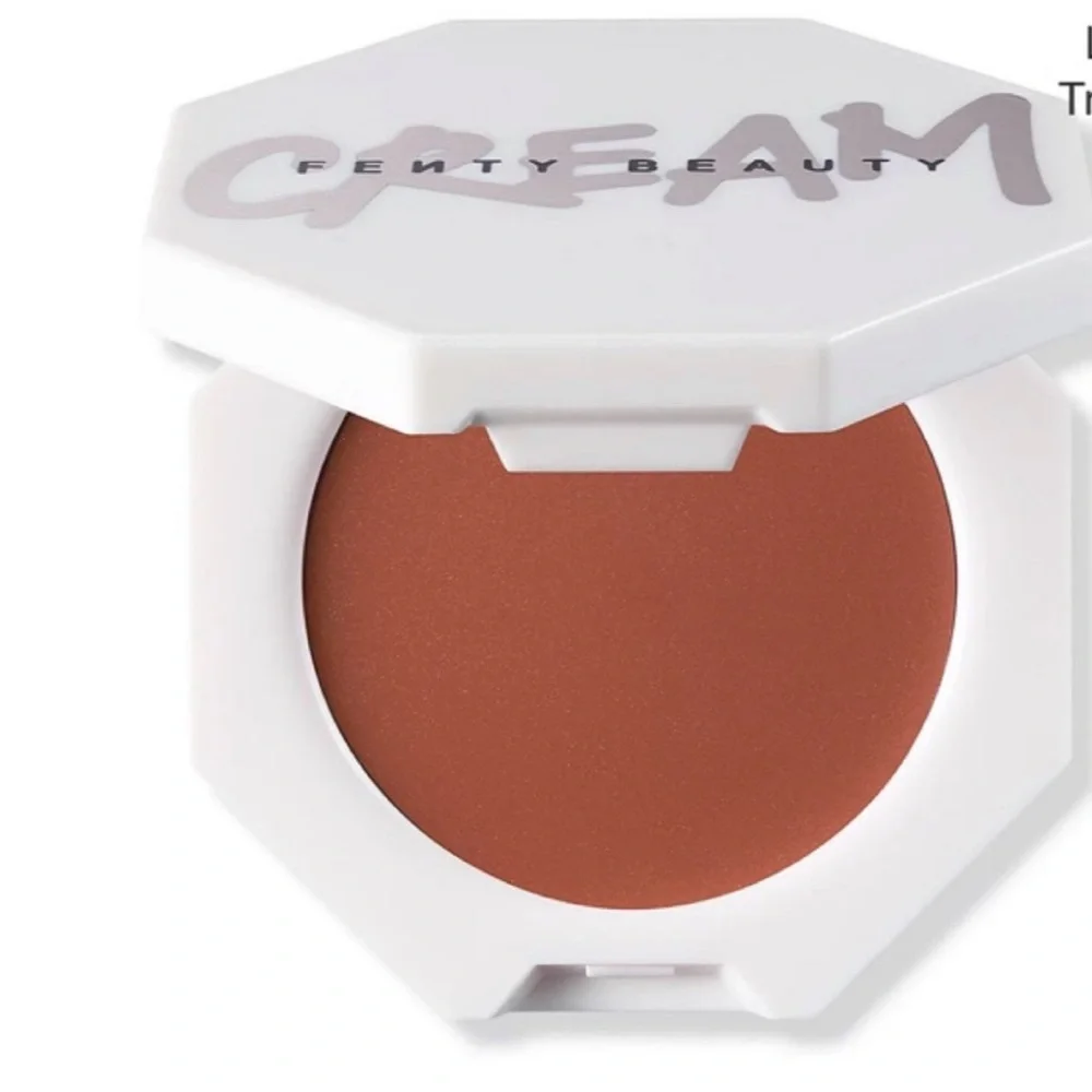 Fenty beauty cream blush rose lattee makeup - Picture 2 of 7